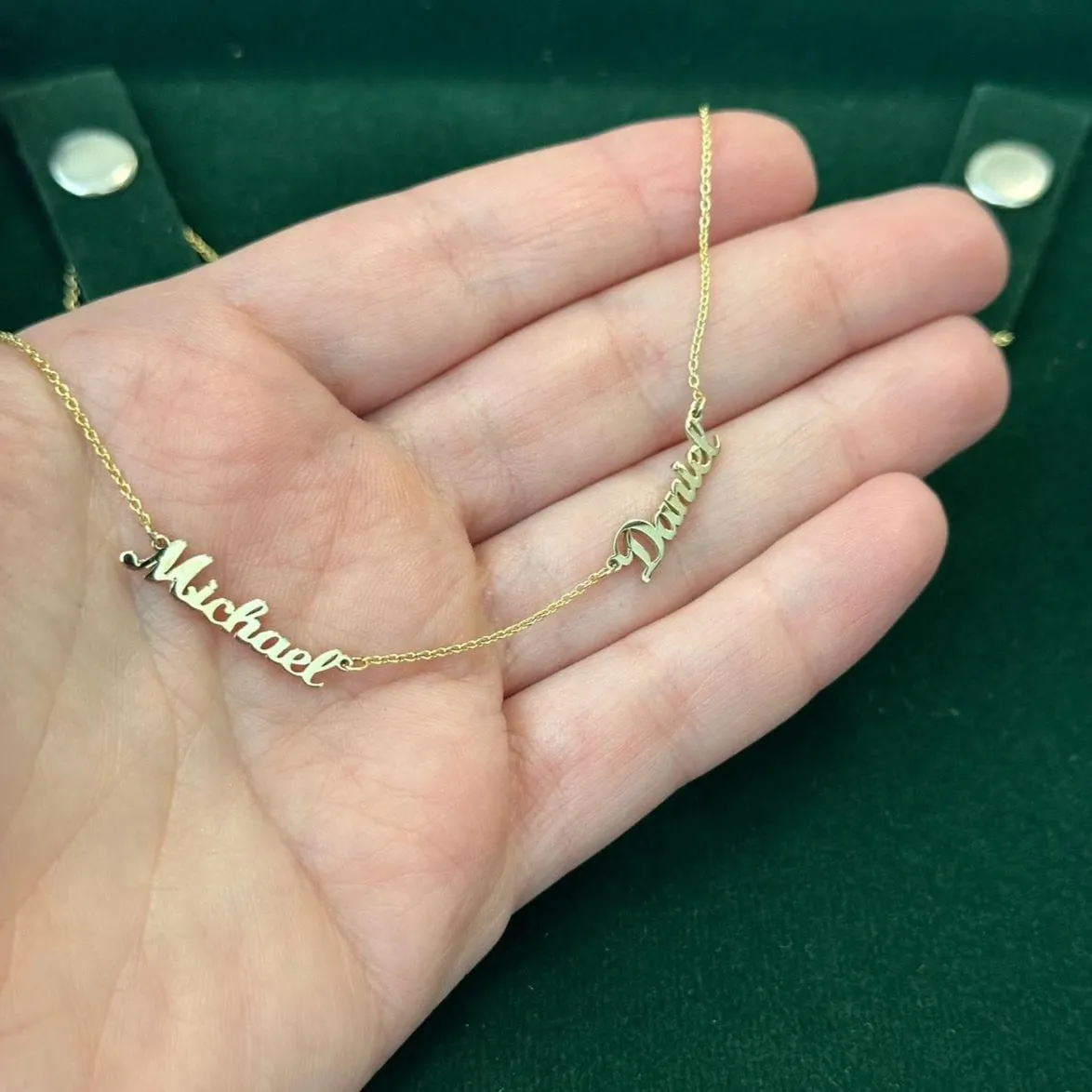 14K Gold Multiple Names Necklace (Script)
