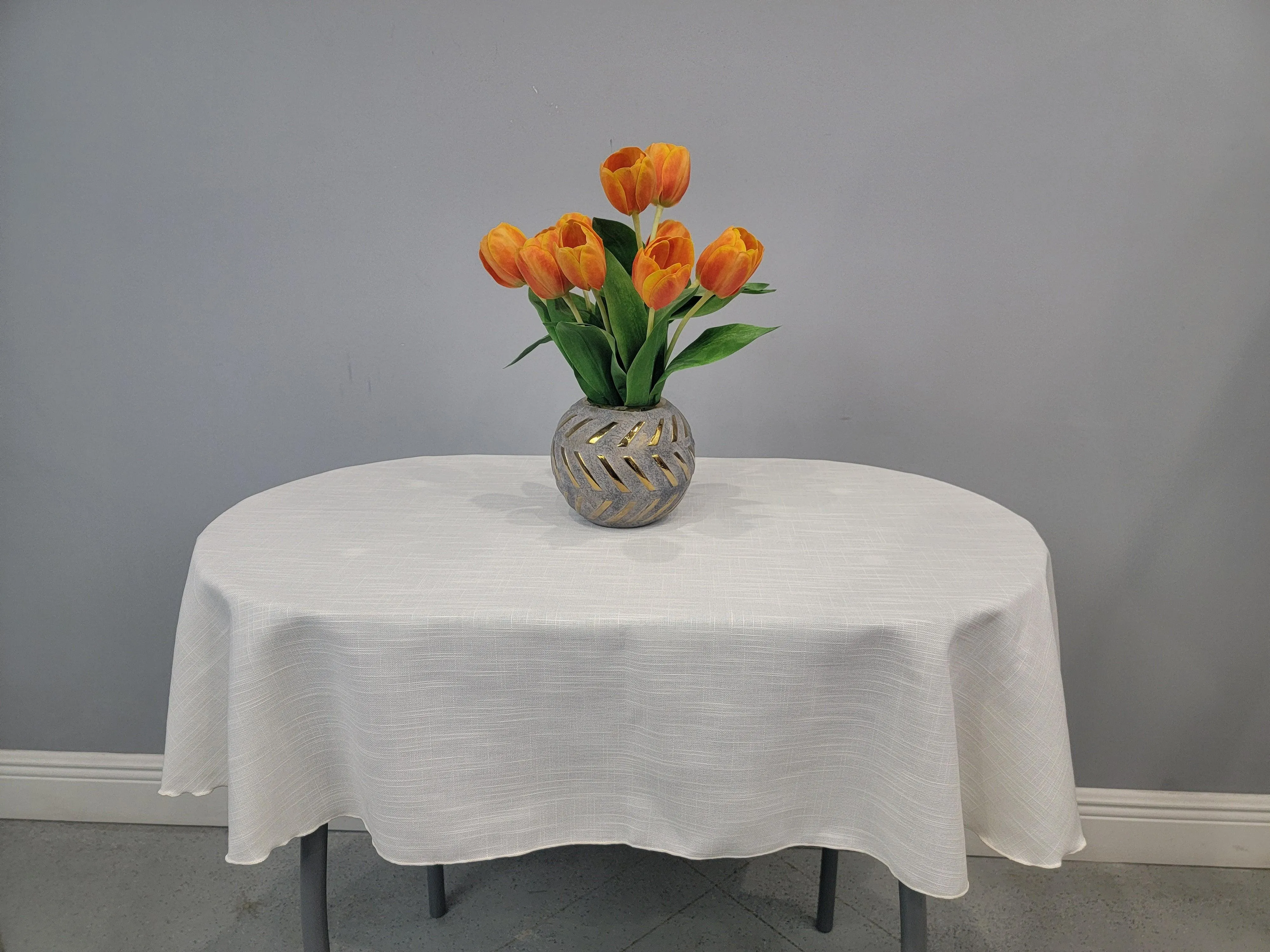 Belize Oval Tablecloth