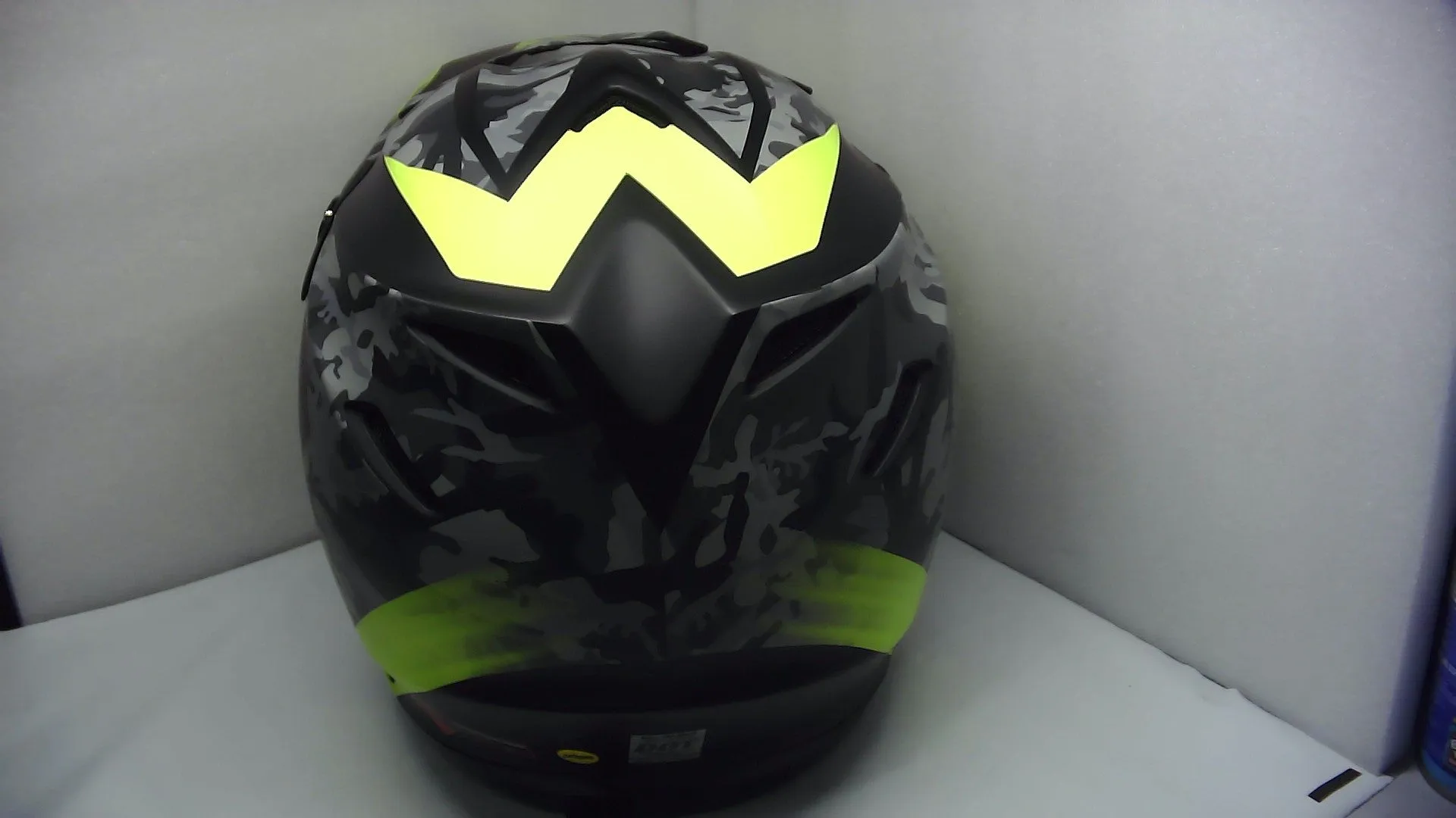Bell Moto-9 MIPS Helmets - Venom Matte Black Camo/Hi-Viz Yellow - X-Large (Without Original Box)