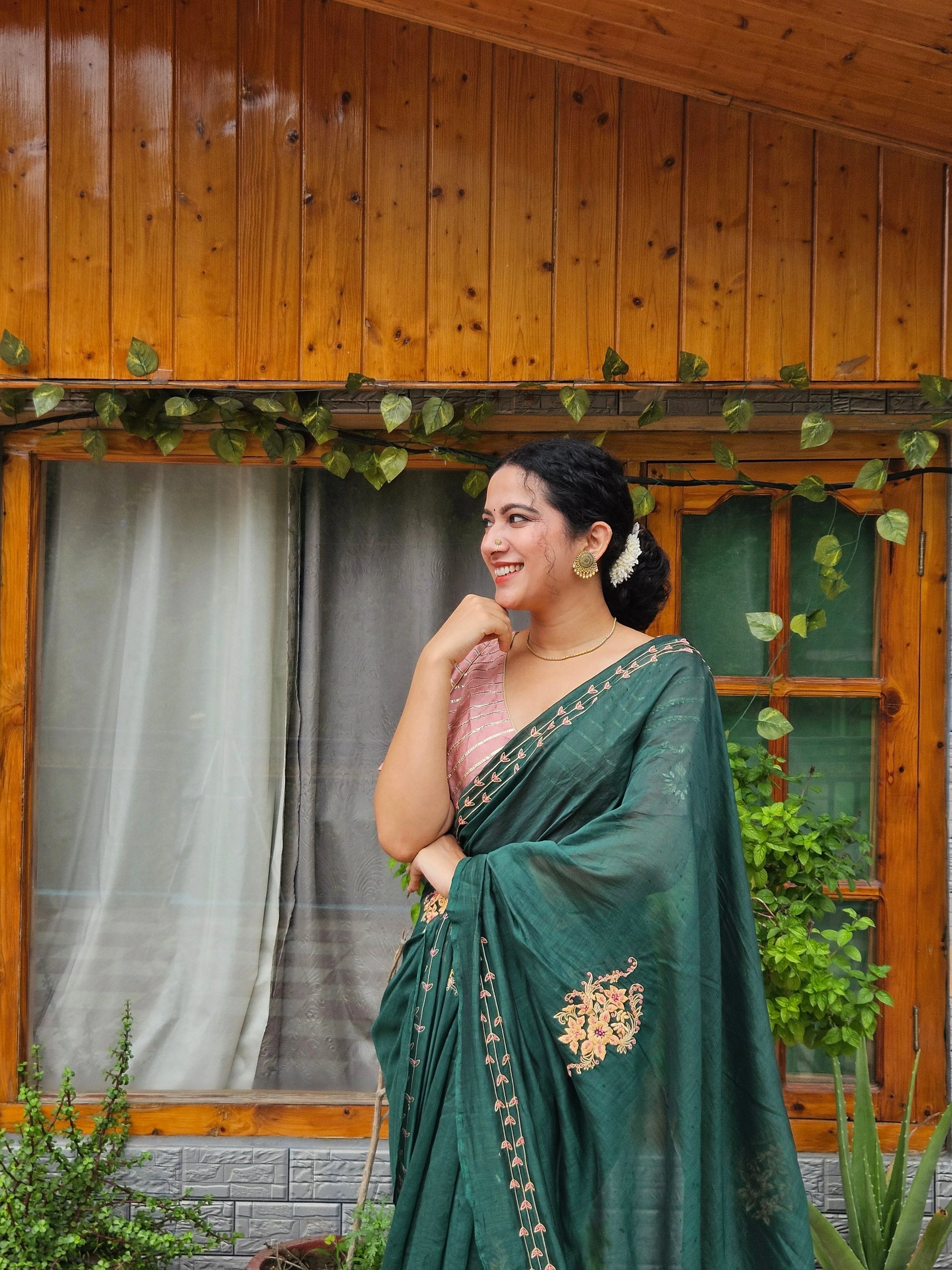 Green Aari Zardozi Embroidered Saree