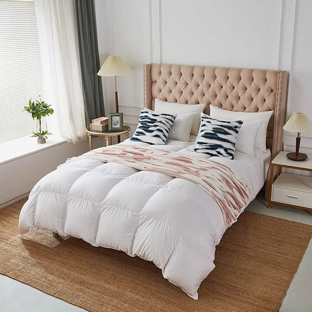 Polyester Blend Throw Square Pillow Cover & Insert (Double Sides)