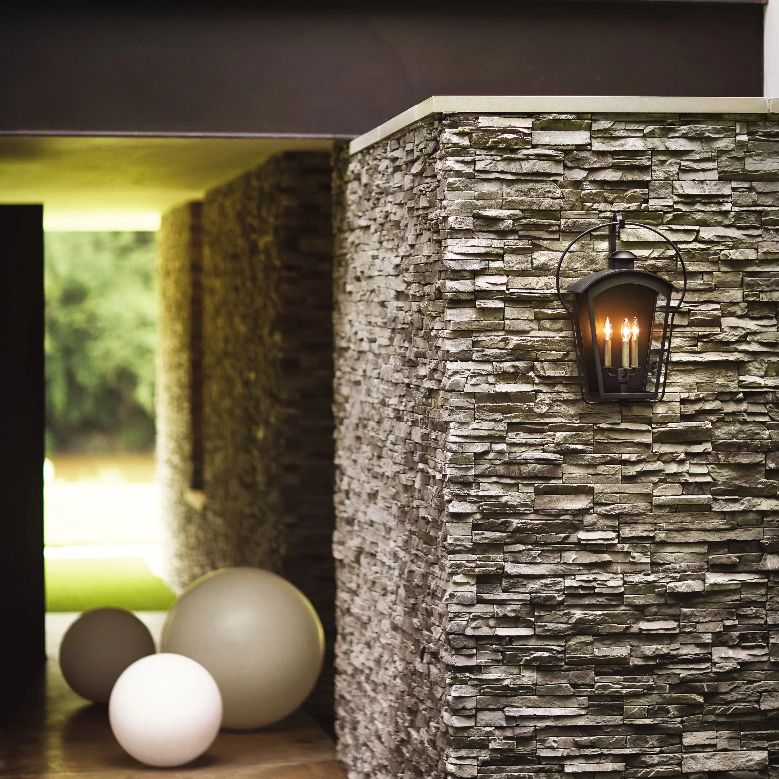 Yale Outdoor Wall Sconce
